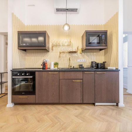 Sass Glamour Apartment Next To St Stephen Basilica S1 Budapest Exterior photo