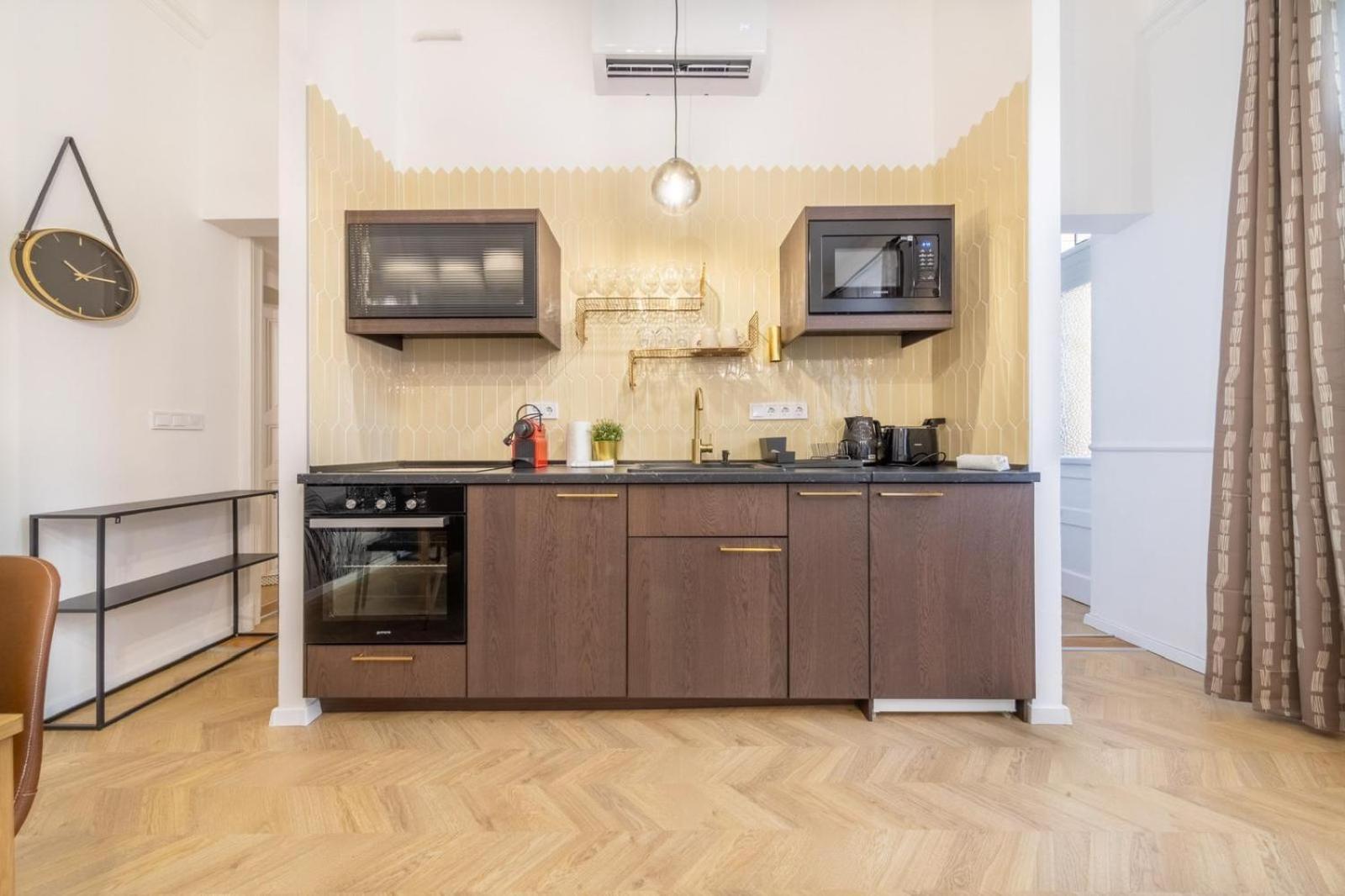 Sass Glamour Apartment Next To St Stephen Basilica S1 Budapest Exterior photo